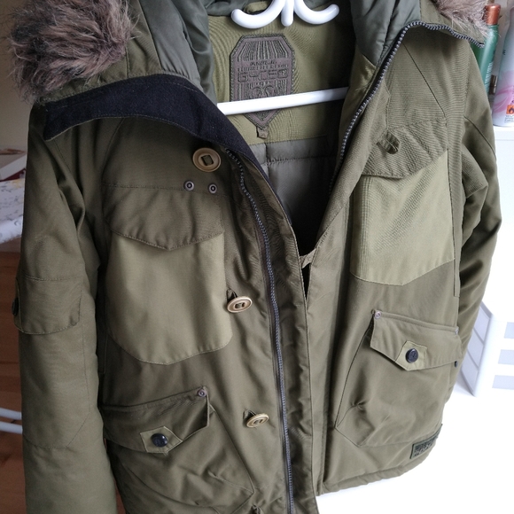 Large boys' green winter coat (or XS mens) G4CEO, lots of pockets /manteau hiver - Picture 2 of 9